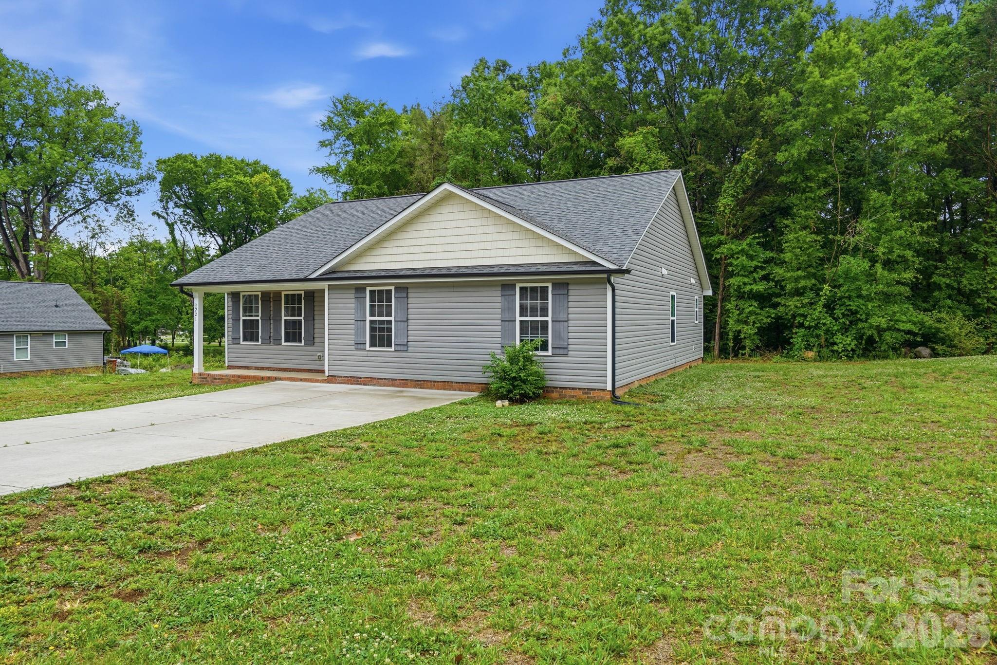 3221 Roberta Road Concord NC 28027