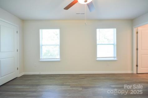 43 Cain Hollow Way Asheville NC 28806