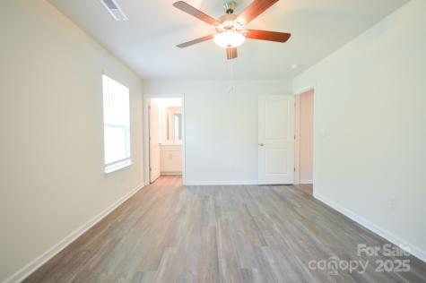 43 Cain Hollow Way Asheville NC 28806