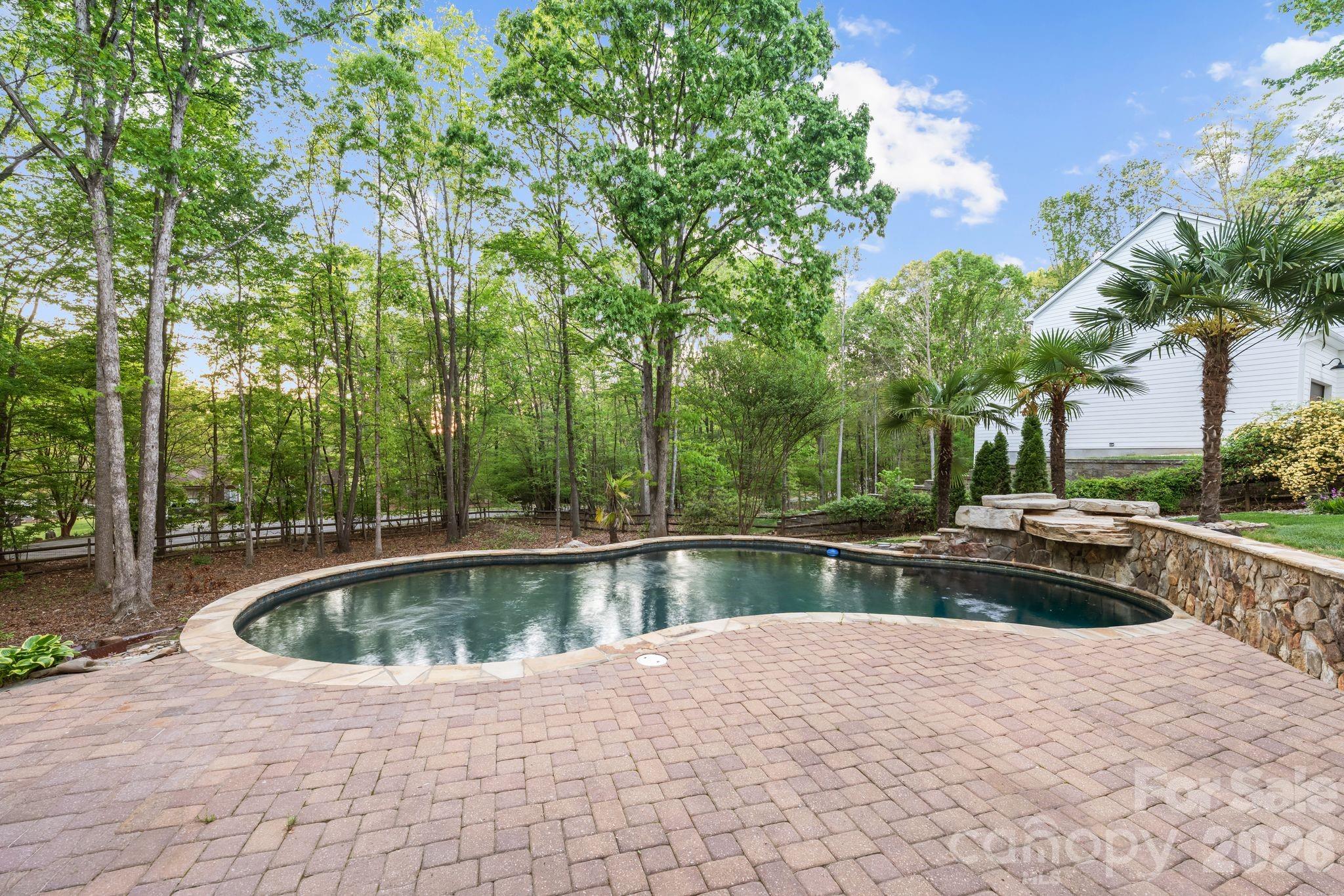 107 Mcauley Court Mooresville NC 28117