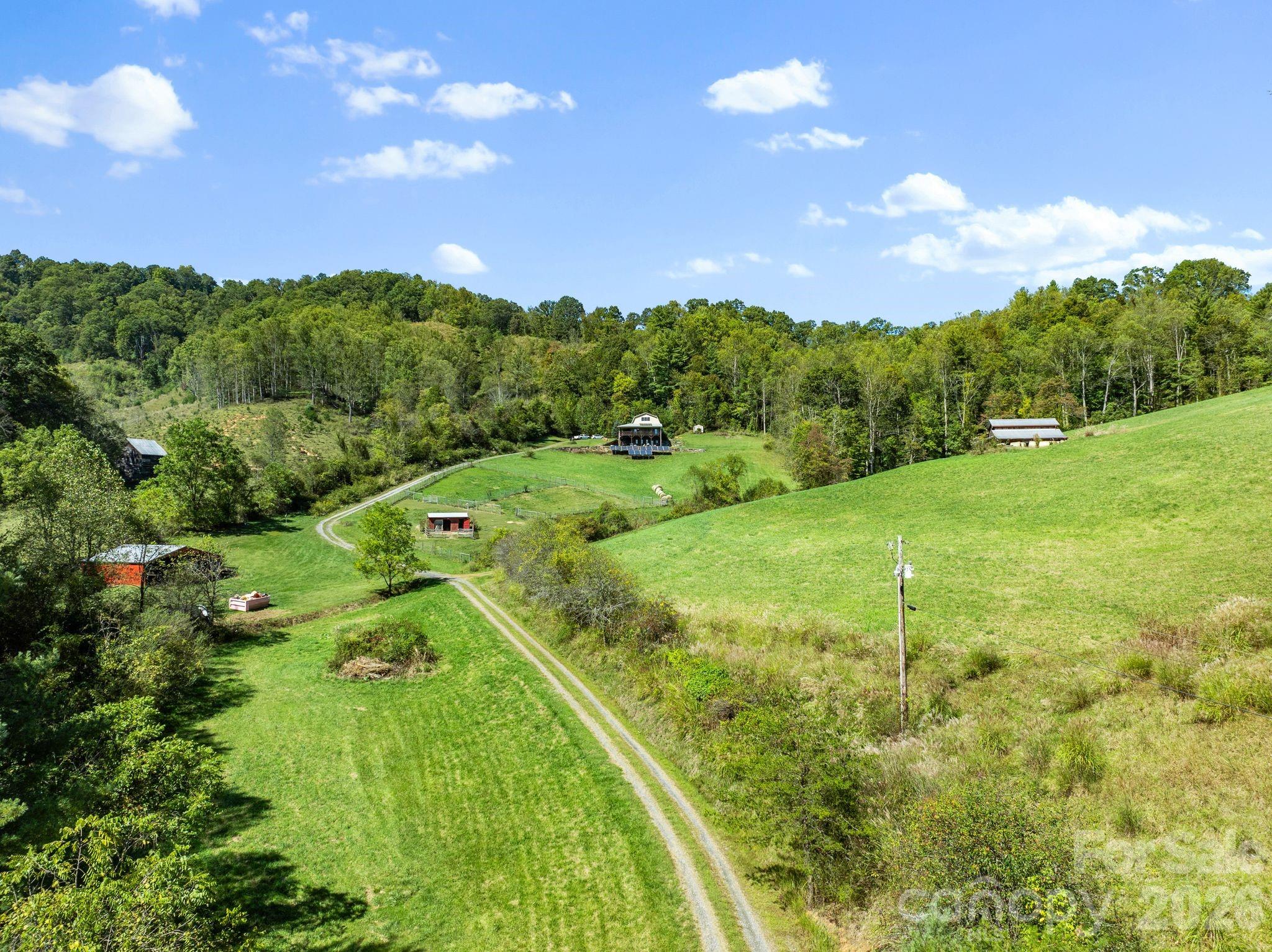 99 Quill Ammons Hollow Marshall NC 28753