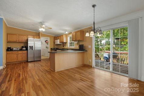 35 Evelyn Acres Drive Asheville NC 28806