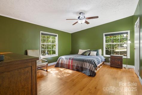 35 Evelyn Acres Drive Asheville NC 28806