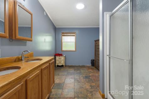 35 Evelyn Acres Drive Asheville NC 28806