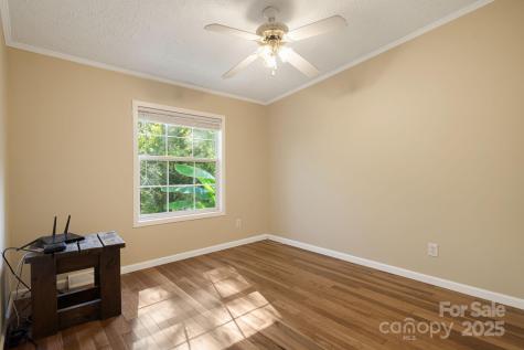 35 Evelyn Acres Drive Asheville NC 28806