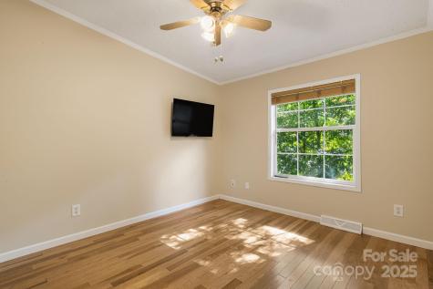 35 Evelyn Acres Drive Asheville NC 28806