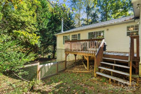 35 Evelyn Acres Drive Asheville NC 28806