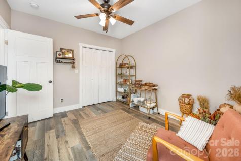 38 Sunrise Drive Mars Hill NC 28754