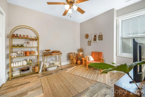 38 Sunrise Drive Mars Hill NC 28754