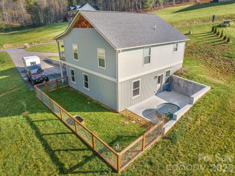 38 Sunrise Drive Mars Hill NC 28754