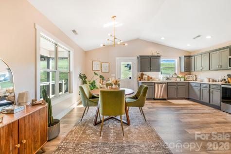 38 Sunrise Drive Mars Hill NC 28754