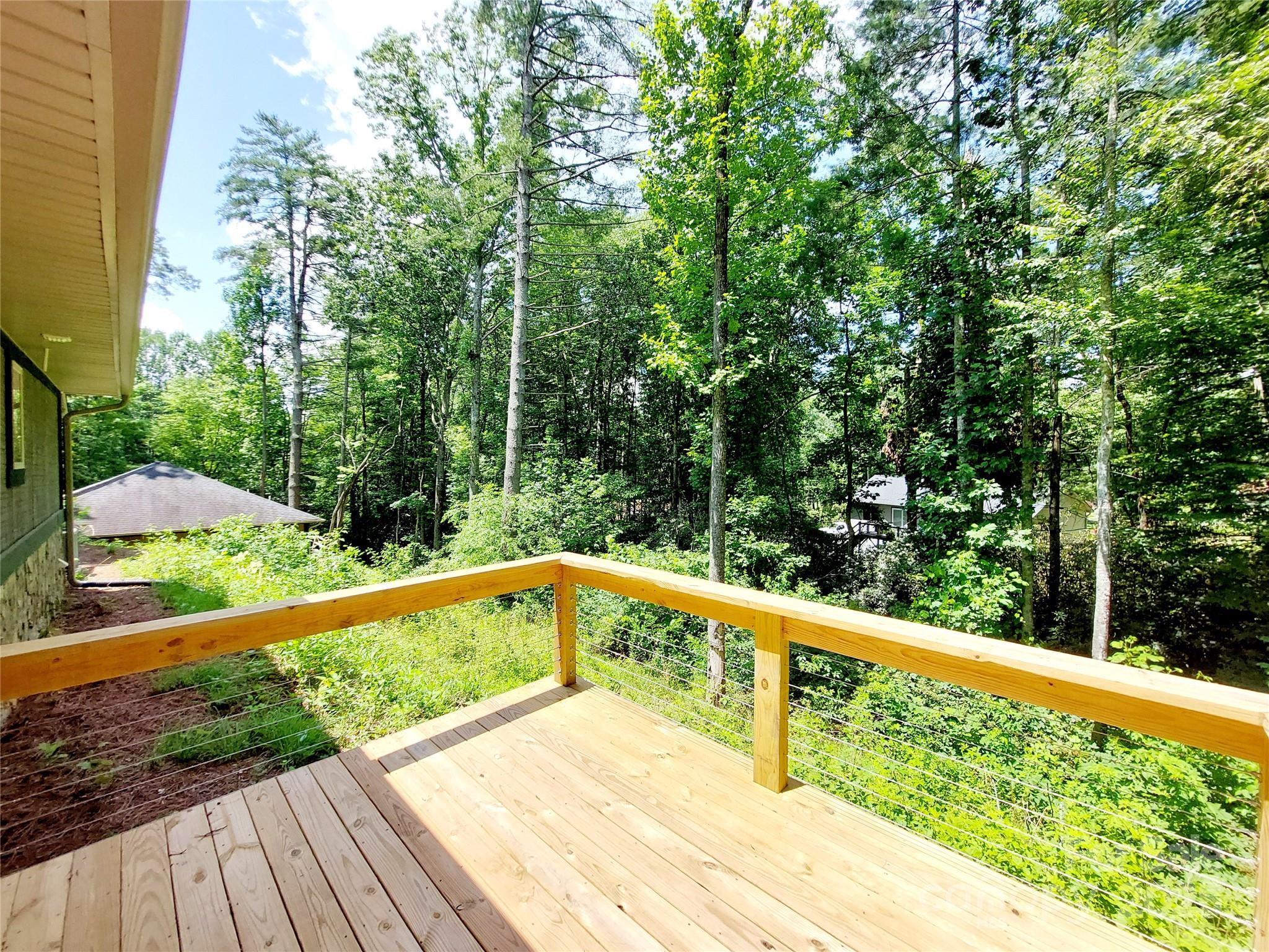 93 Badger Run Hendersonville NC 28739