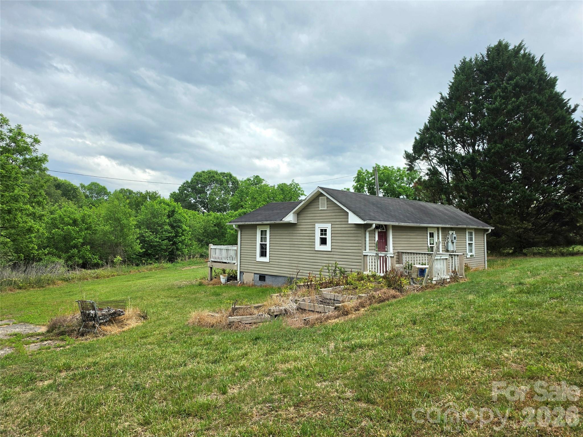 2121 Quartz Lane Hudson NC 28638