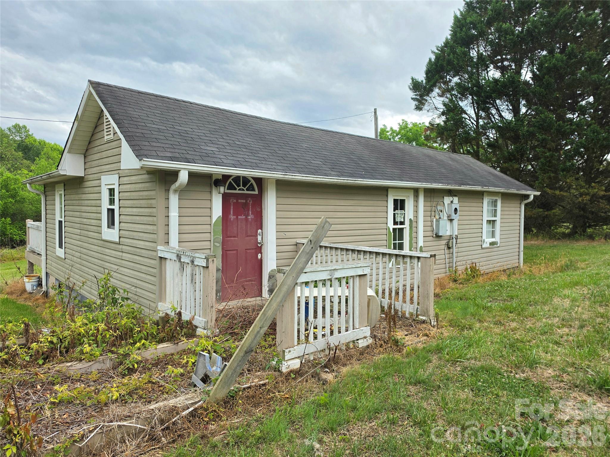 2121 Quartz Lane Hudson NC 28638