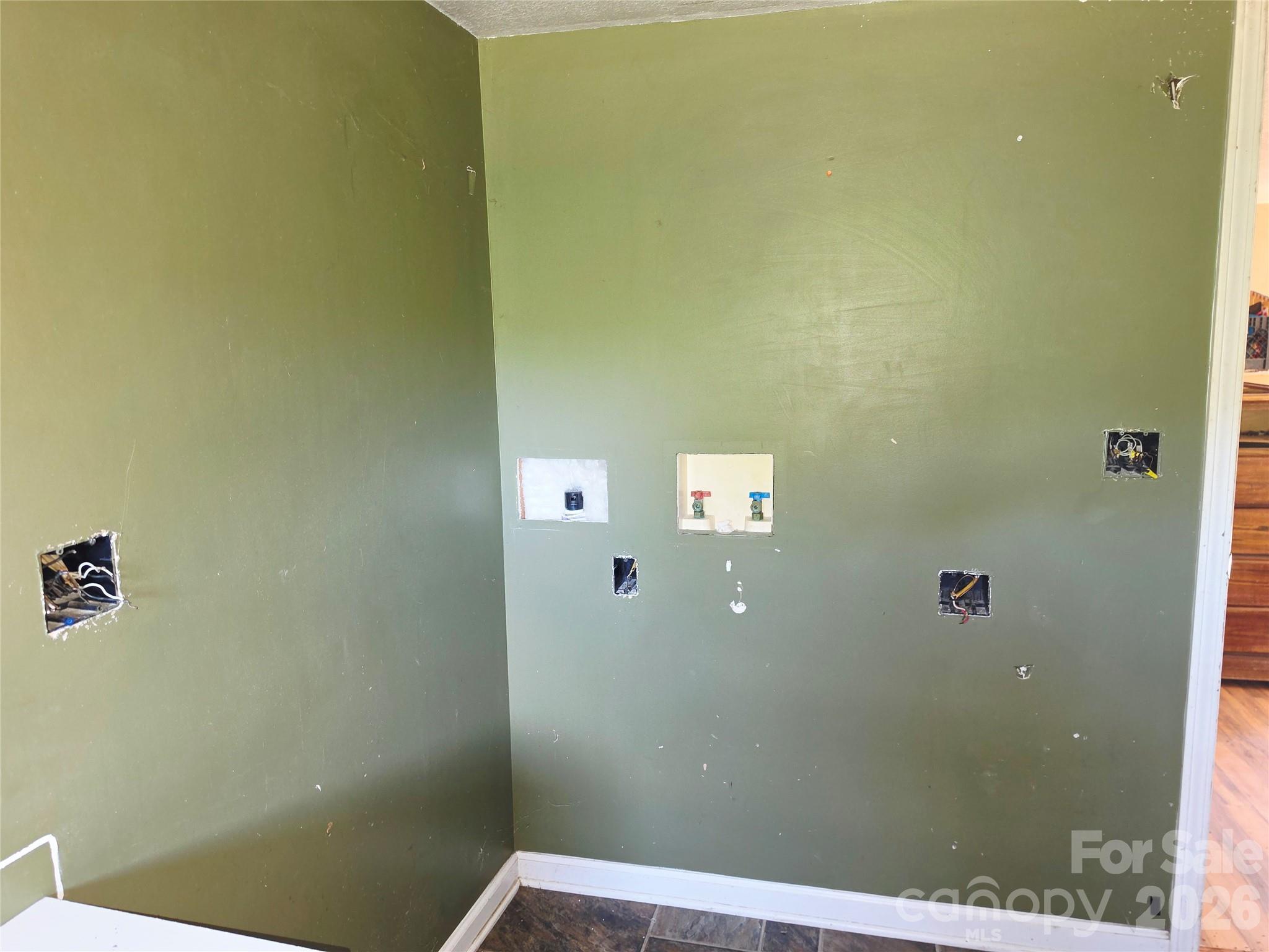 2121 Quartz Lane Hudson NC 28638