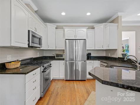 113 Ballantree Drive Asheville NC 28803