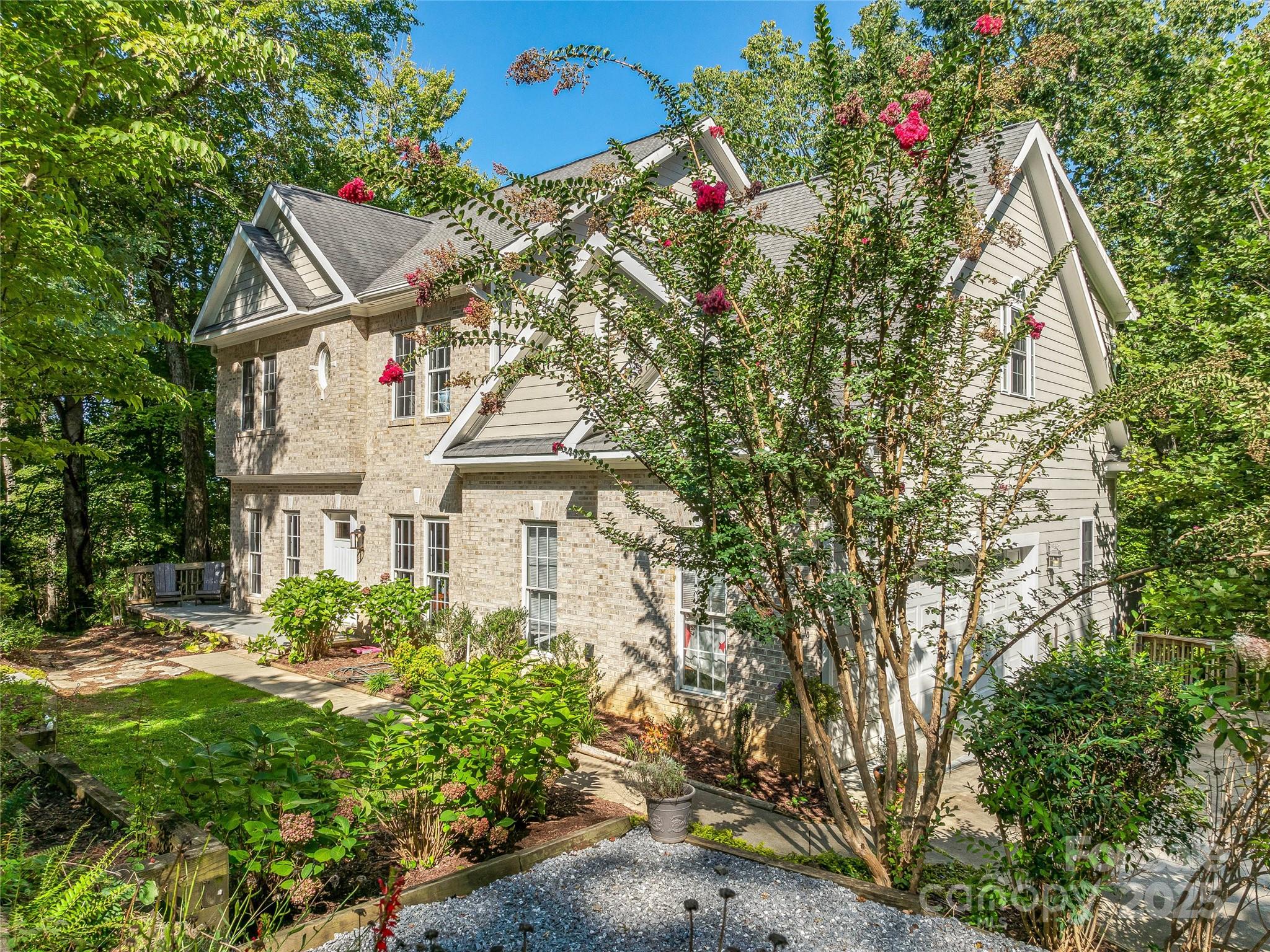 113 Ballantree Drive Asheville NC 28803