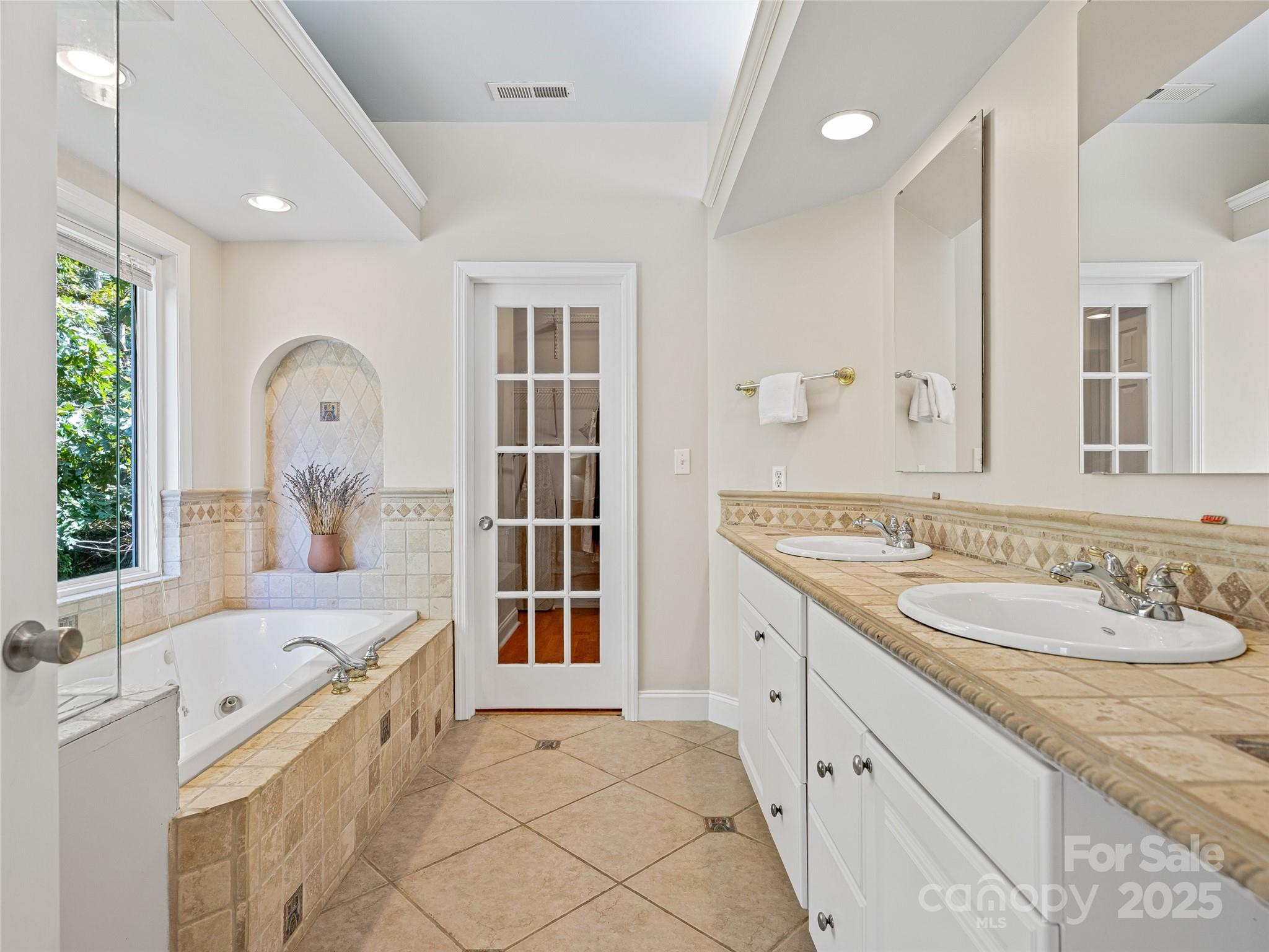 113 Ballantree Drive Asheville NC 28803