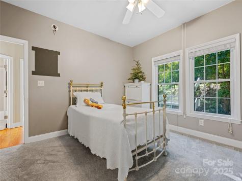 113 Ballantree Drive Asheville NC 28803