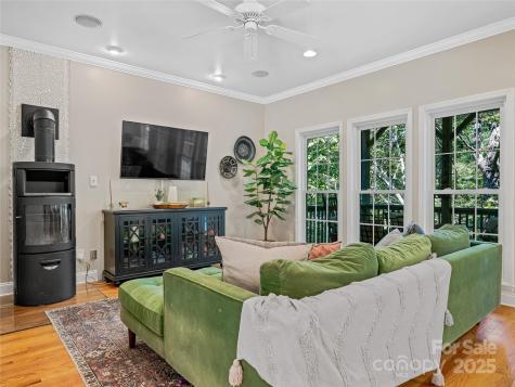 113 Ballantree Drive Asheville NC 28803