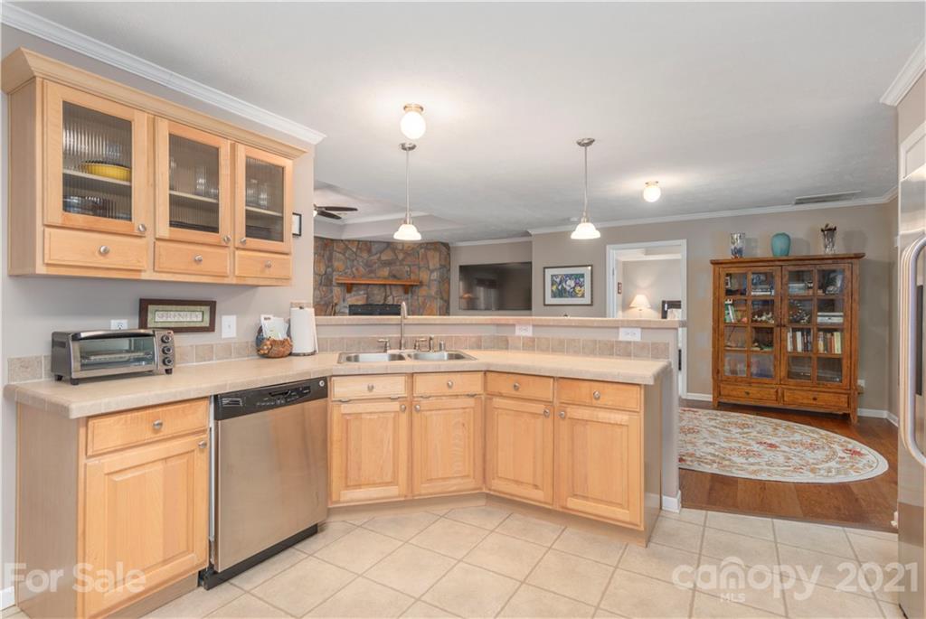 3 Spring Meadows Road Weaverville NC 28787