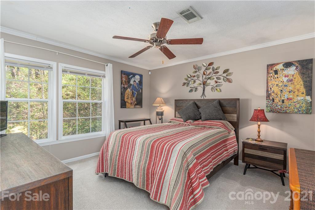 3 Spring Meadows Road Weaverville NC 28787