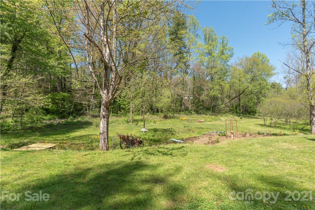 3 Spring Meadows Road Weaverville NC 28787