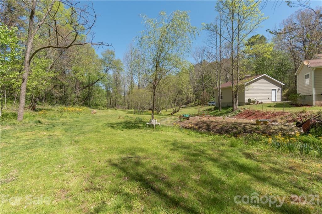 3 Spring Meadows Road Weaverville NC 28787