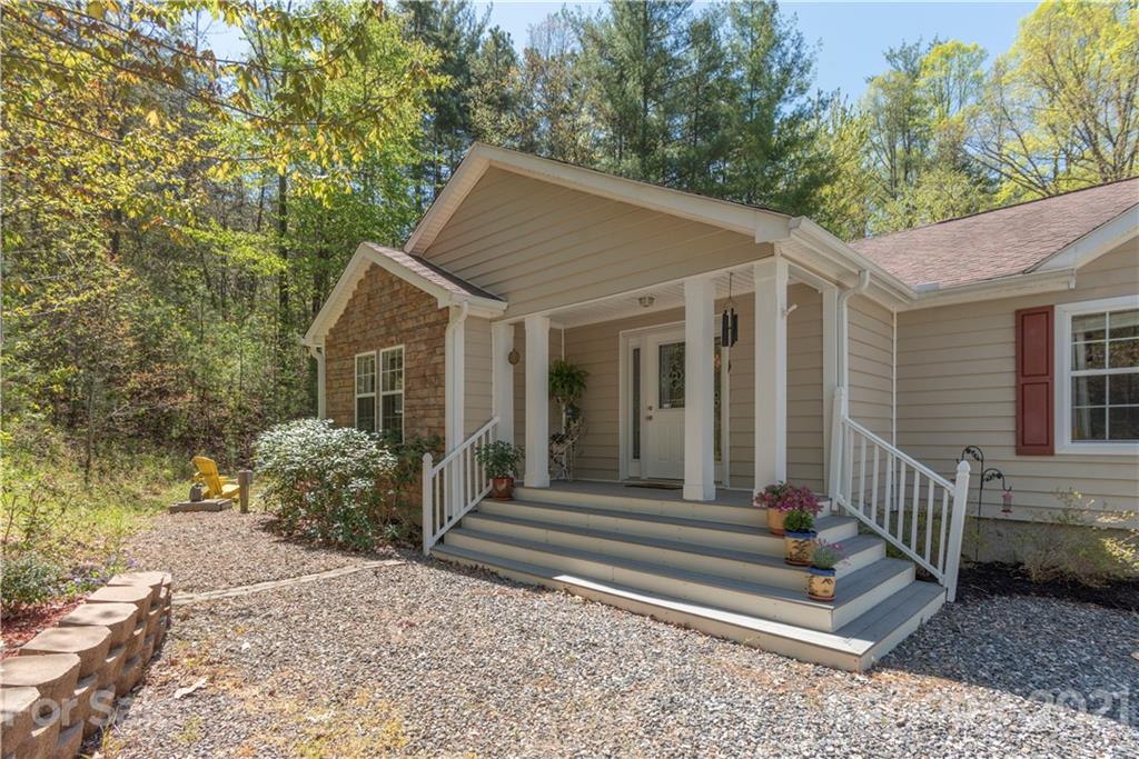 3 Spring Meadows Road Weaverville NC 28787