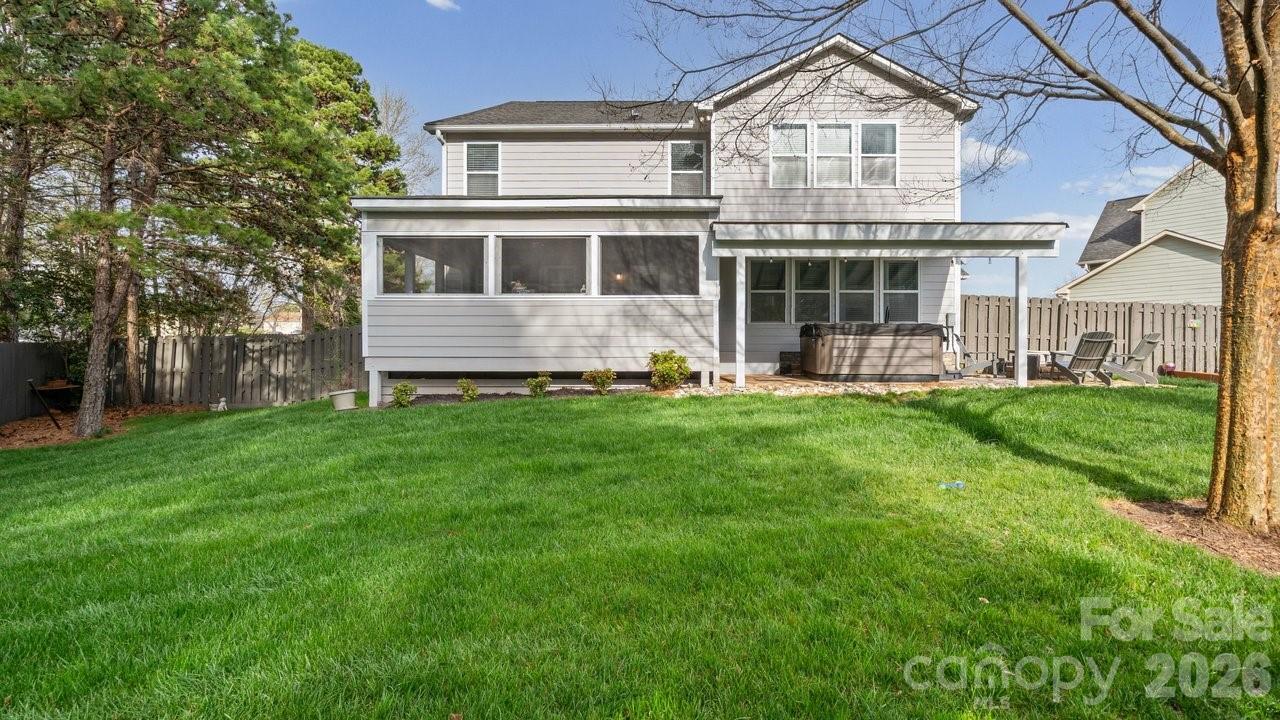 1007 Pine Bark Place Matthews NC 28104