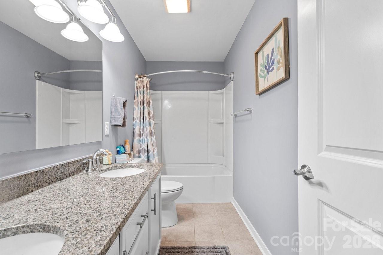 1007 Pine Bark Place Matthews NC 28104