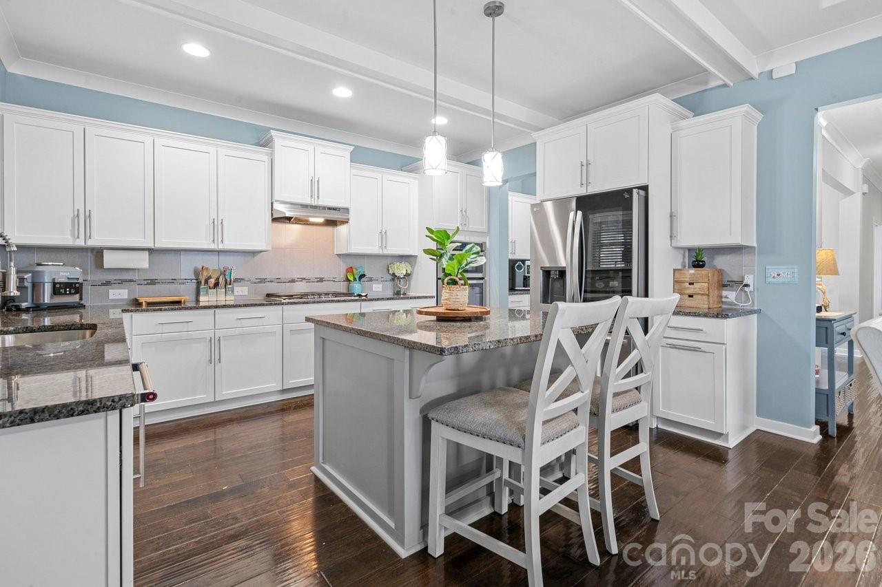 1007 Pine Bark Place Matthews NC 28104