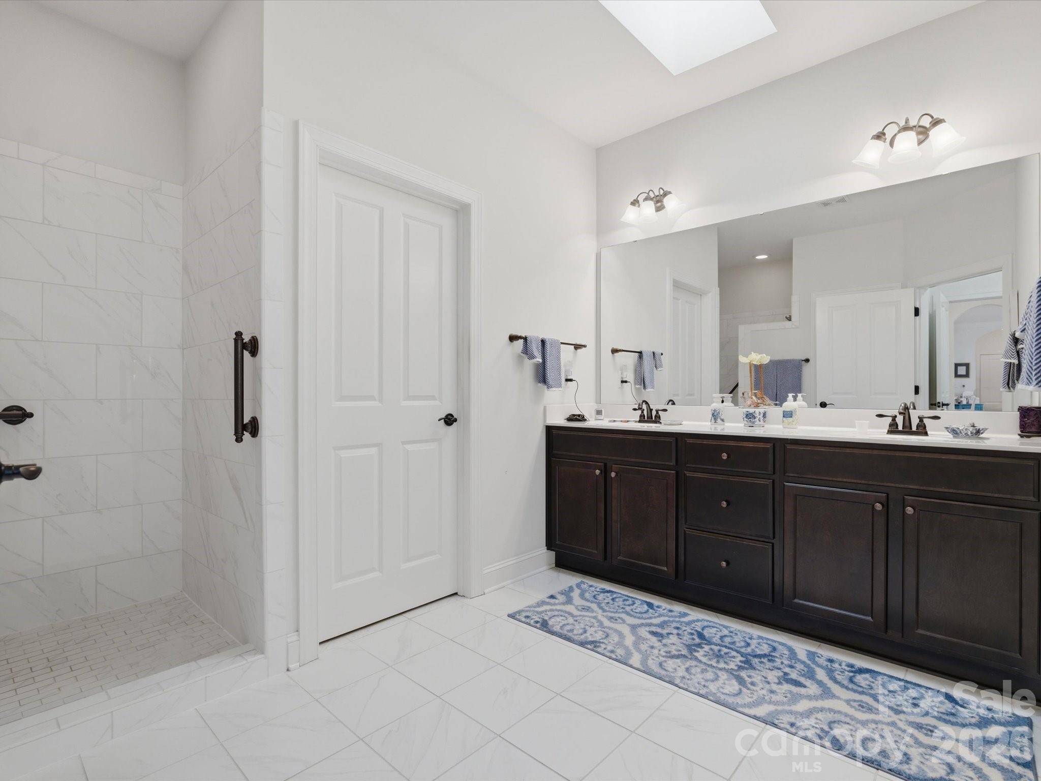 1180 Avalon Place Matthews NC 28104