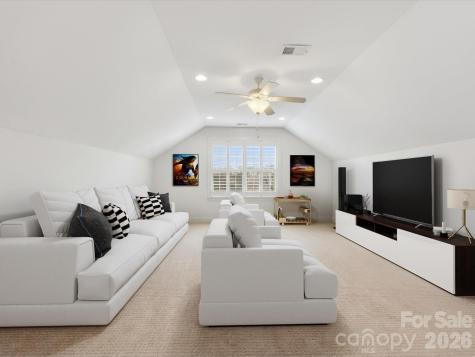 1180 Avalon Place Matthews NC 28104