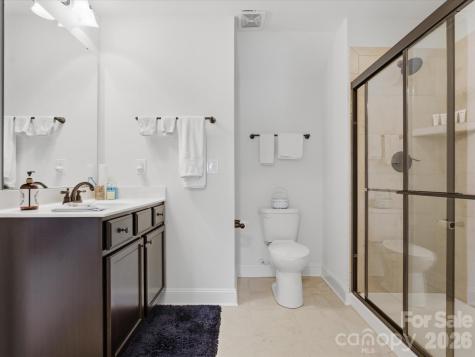 1180 Avalon Place Matthews NC 28104