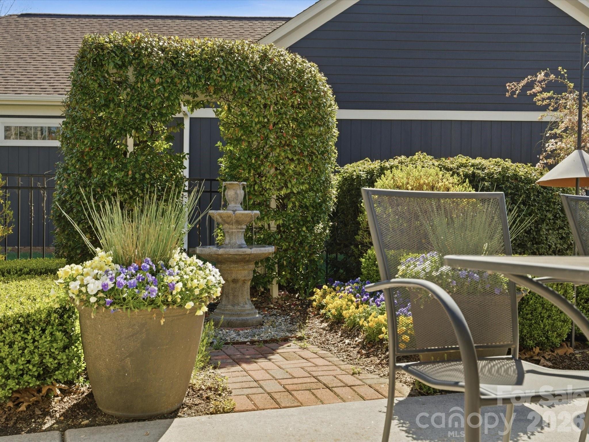 1180 Avalon Place Matthews NC 28104