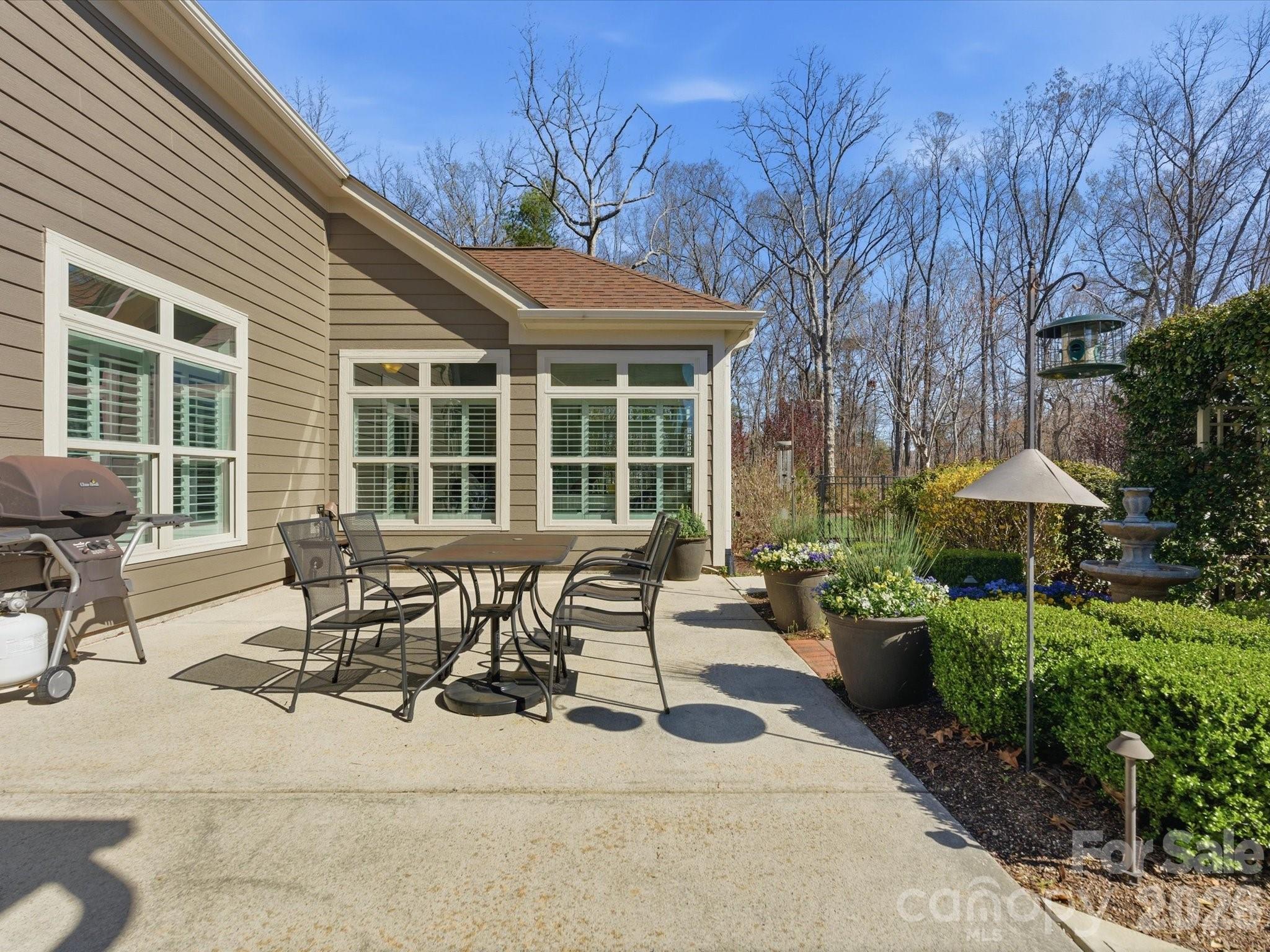 1180 Avalon Place Matthews NC 28104