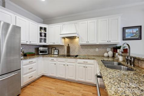 3128 Ethereal Lane Charlotte NC 28226