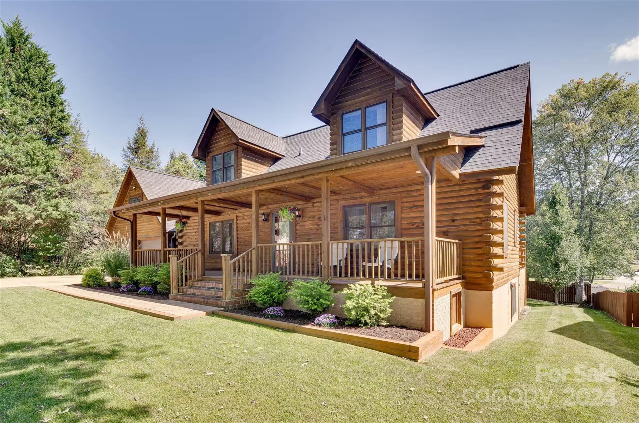 21 Meadow Drive Horse Shoe NC 28742