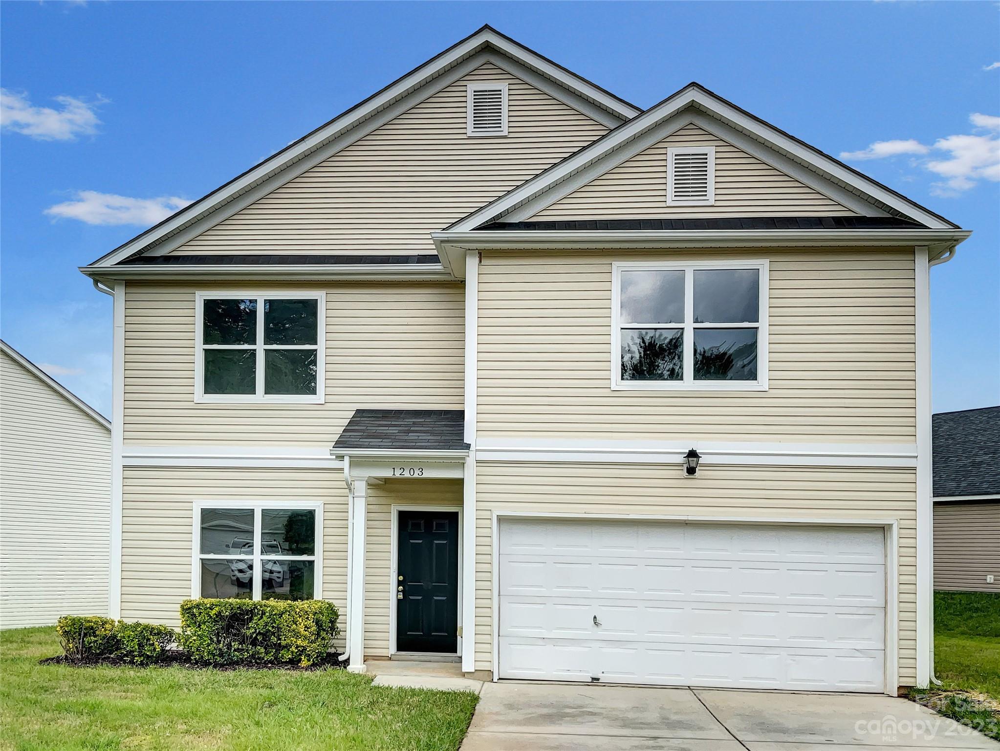 1203 Ballina Way Charlotte NC 28214