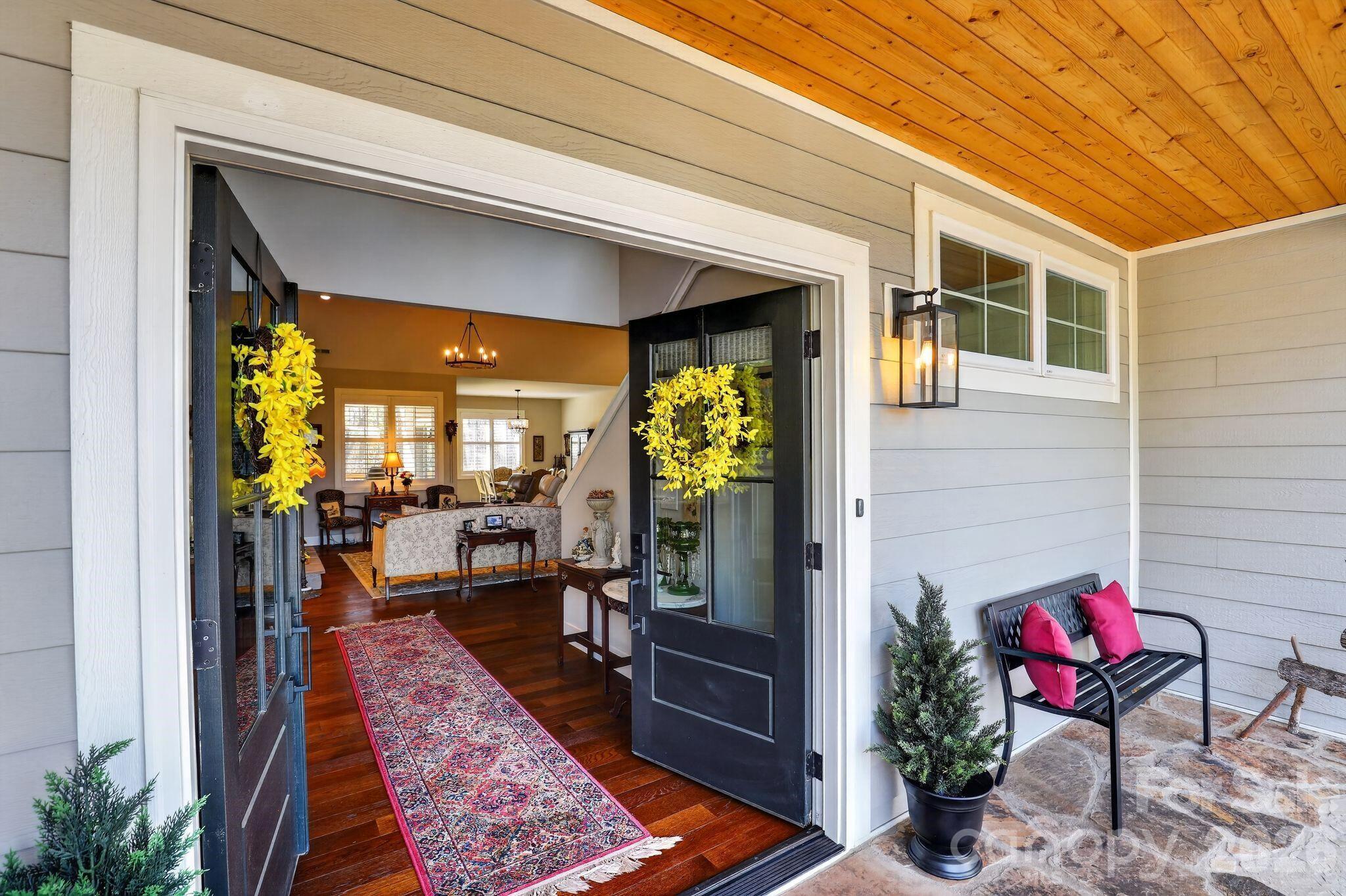 3757 Laurel Park Highway Hendersonville NC 28739