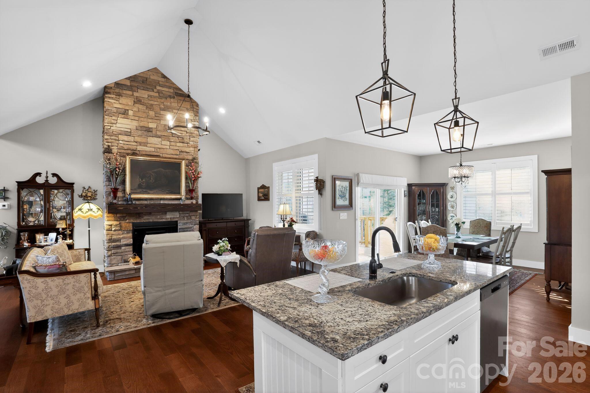 3757 Laurel Park Highway Hendersonville NC 28739