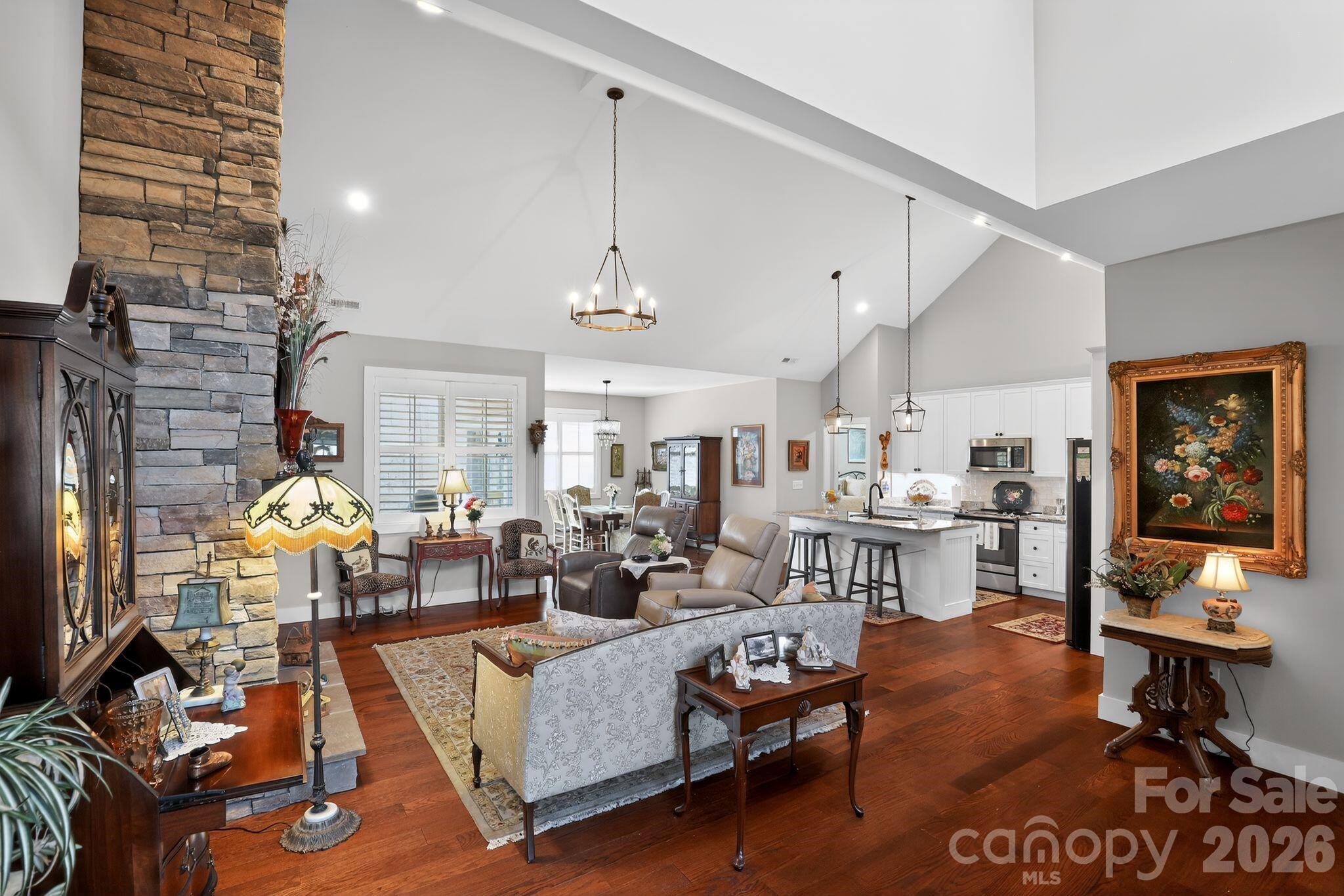 3757 Laurel Park Highway Hendersonville NC 28739