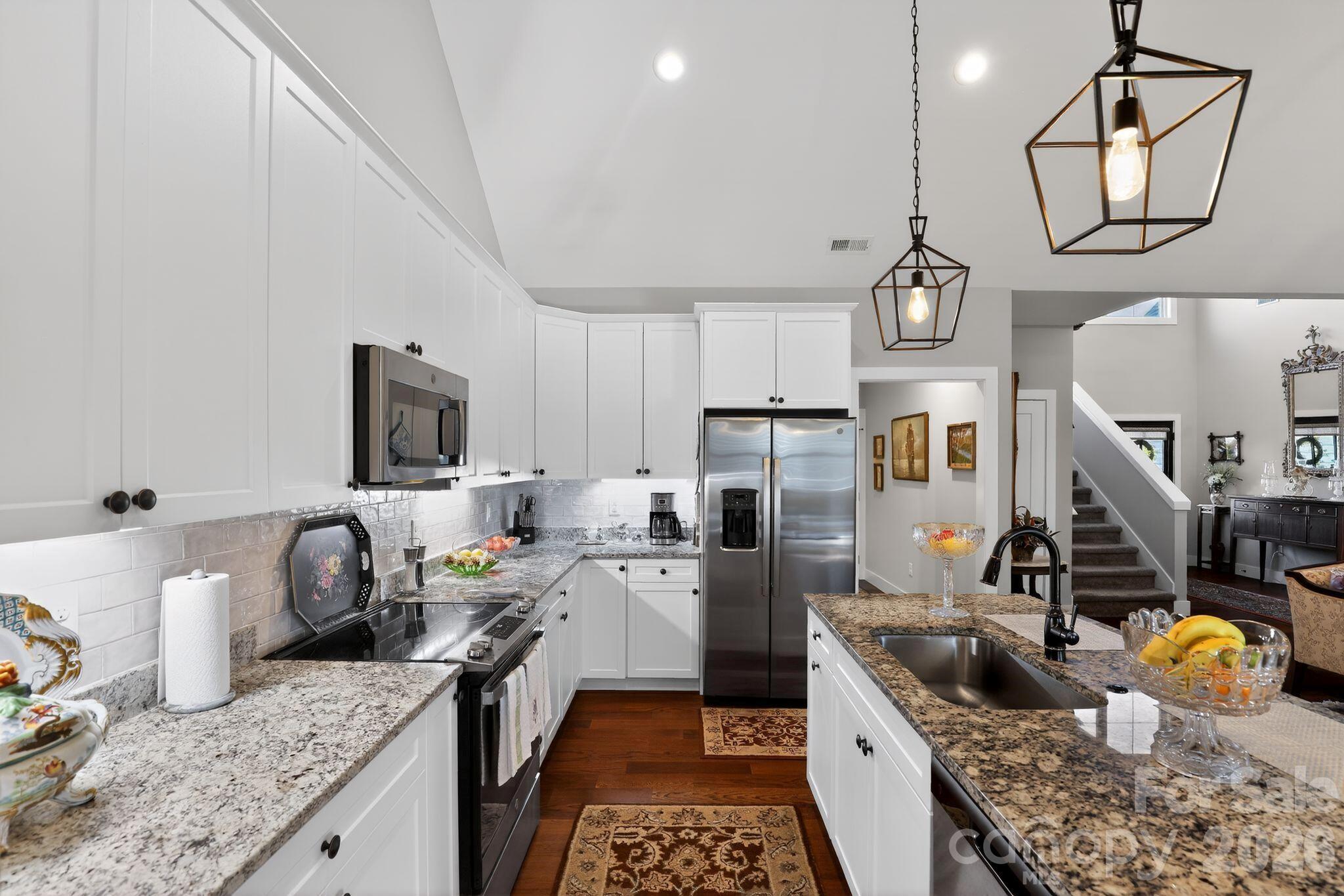 3757 Laurel Park Highway Hendersonville NC 28739