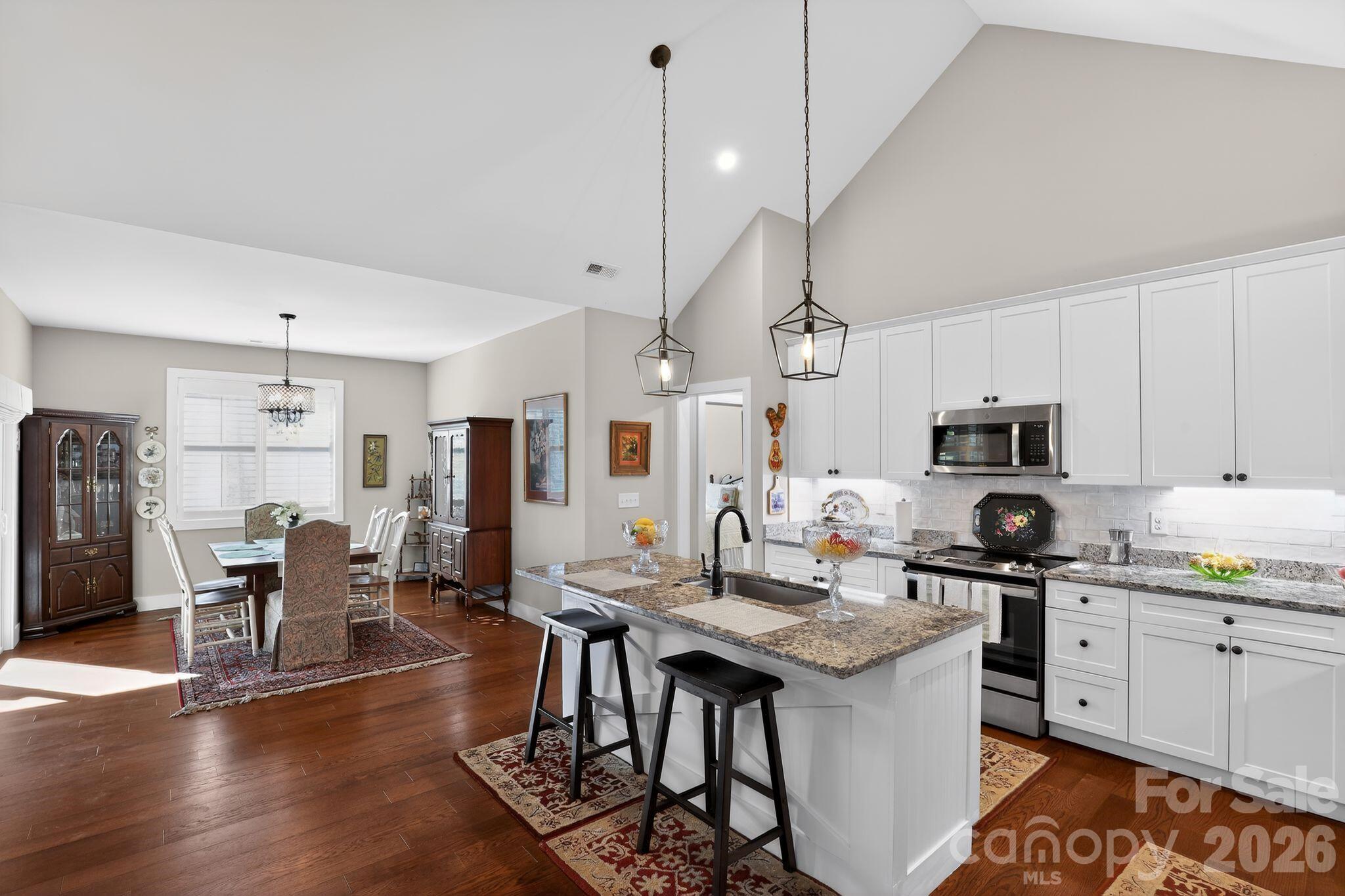 3757 Laurel Park Highway Hendersonville NC 28739