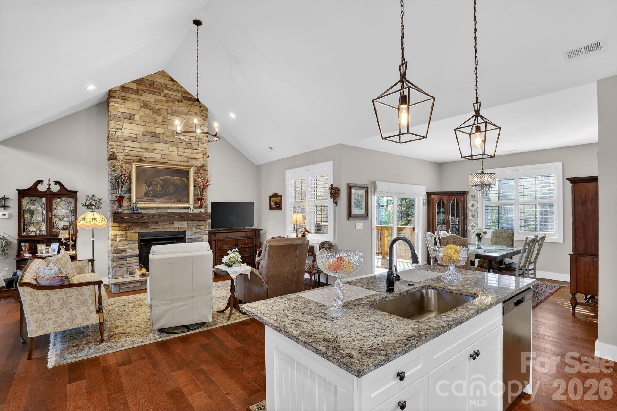 3757 Laurel Park Highway Hendersonville NC 28739