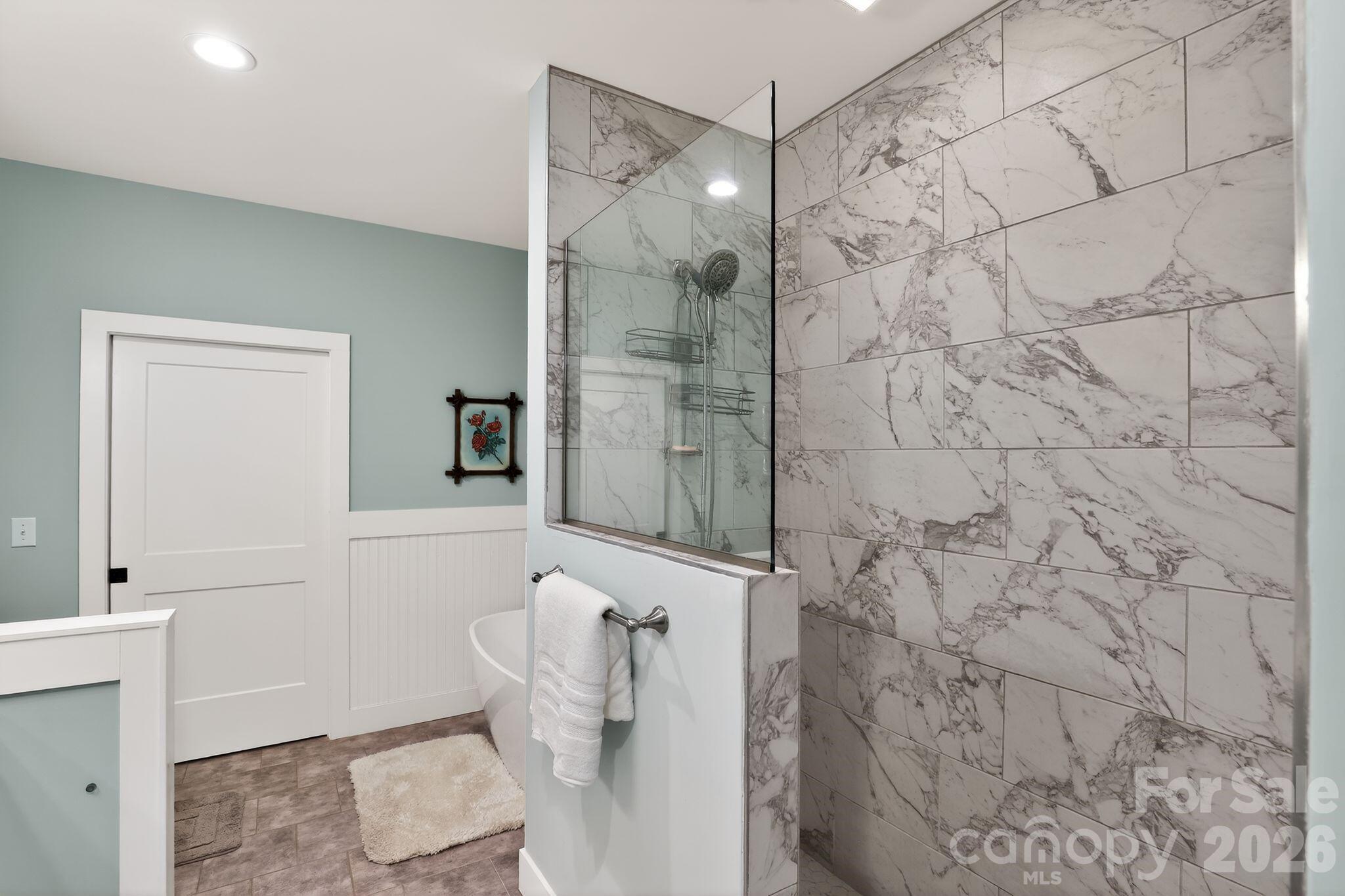 3757 Laurel Park Highway Hendersonville NC 28739