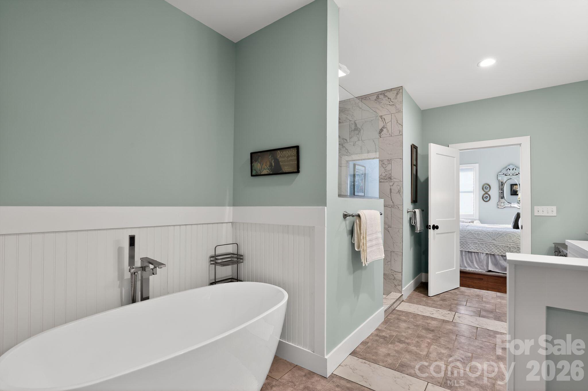3757 Laurel Park Highway Hendersonville NC 28739
