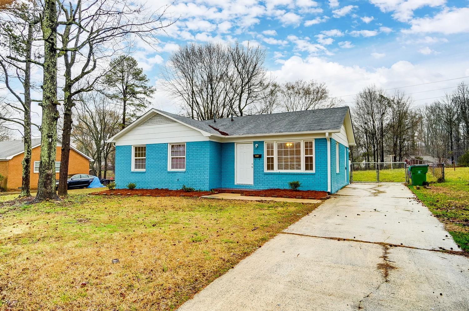 6509 Barrington Drive Charlotte NC 28215