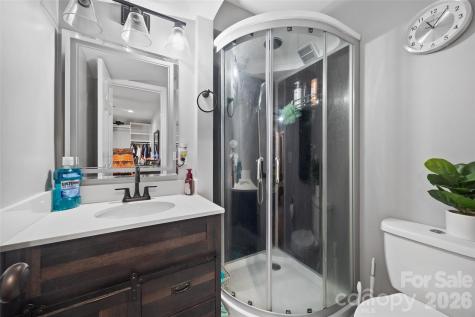 2006 Killarney Place Charlotte NC 28262